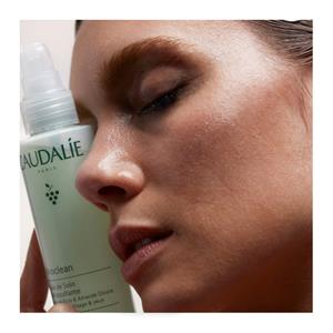 Caudalie Vinoclean Make-Up Removing Cleansing Oil 150ml
